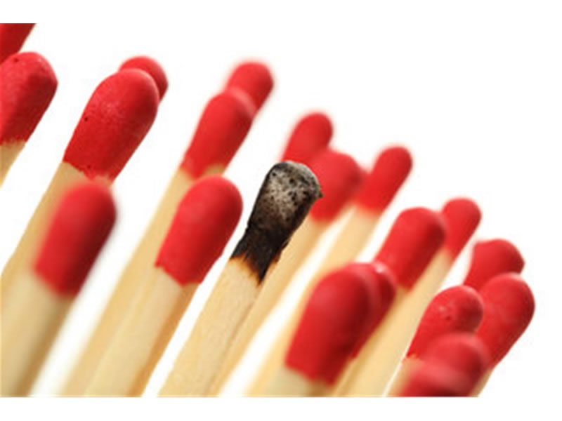 Intumescent flame retardant and anti-dripping of PET fabrics